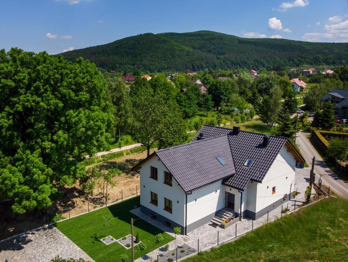 Dom Pod Jesionem Apartment Jaroszowice Bagian luar foto