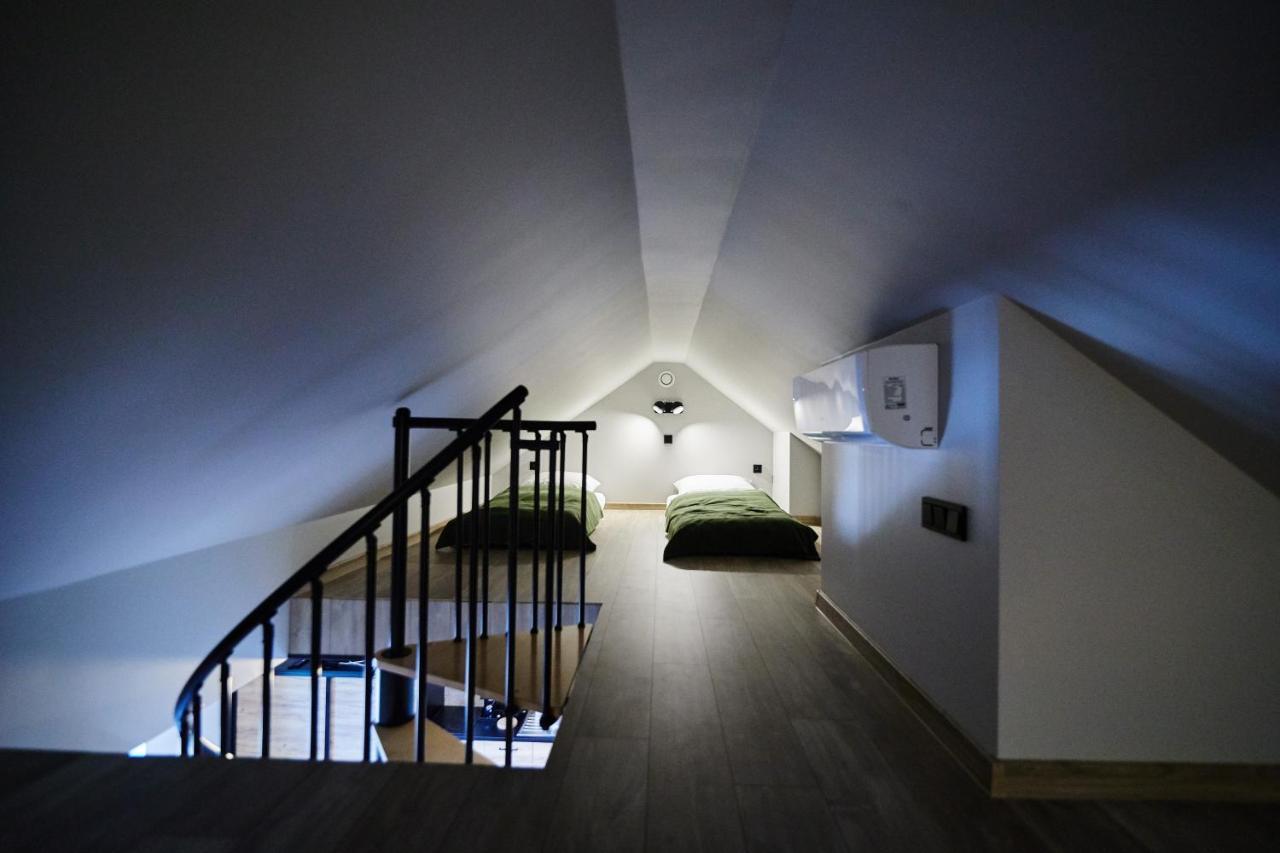 Dom Pod Jesionem Apartment Jaroszowice Bagian luar foto