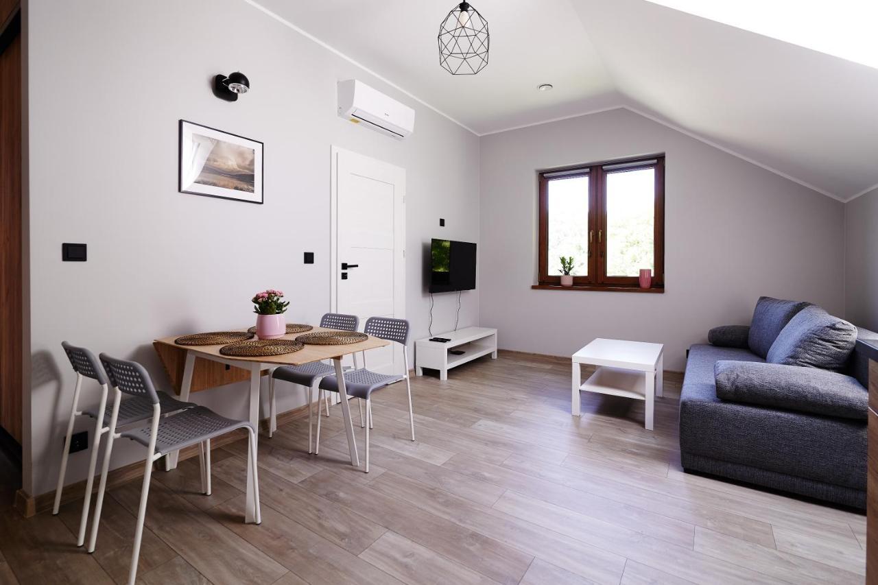 Dom Pod Jesionem Apartment Jaroszowice Bagian luar foto