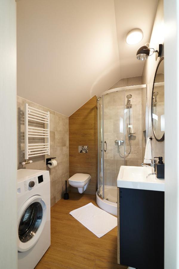 Dom Pod Jesionem Apartment Jaroszowice Bagian luar foto