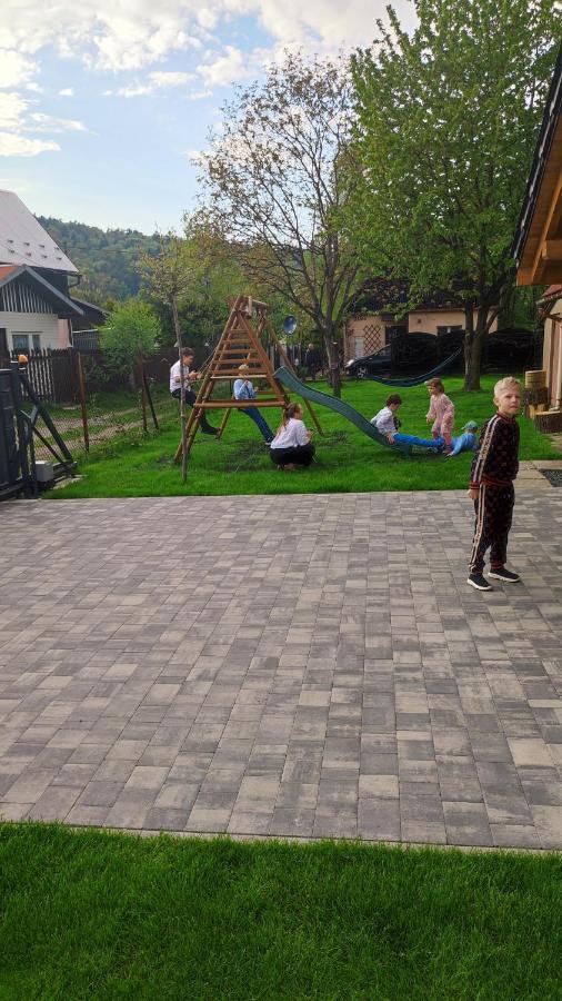 Dom Pod Jesionem Apartment Jaroszowice Bagian luar foto